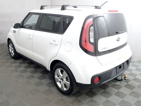 Used 2017 Kia Soul image 7