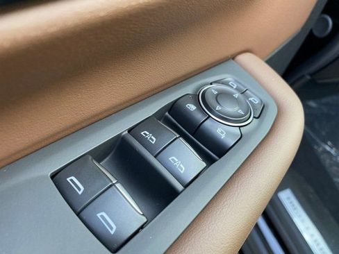 New 2026 Chevrolet Tahoe High Country image 15