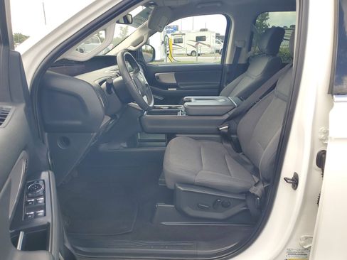 Certified 2025 Ford Expedition Max Active RWD image 20