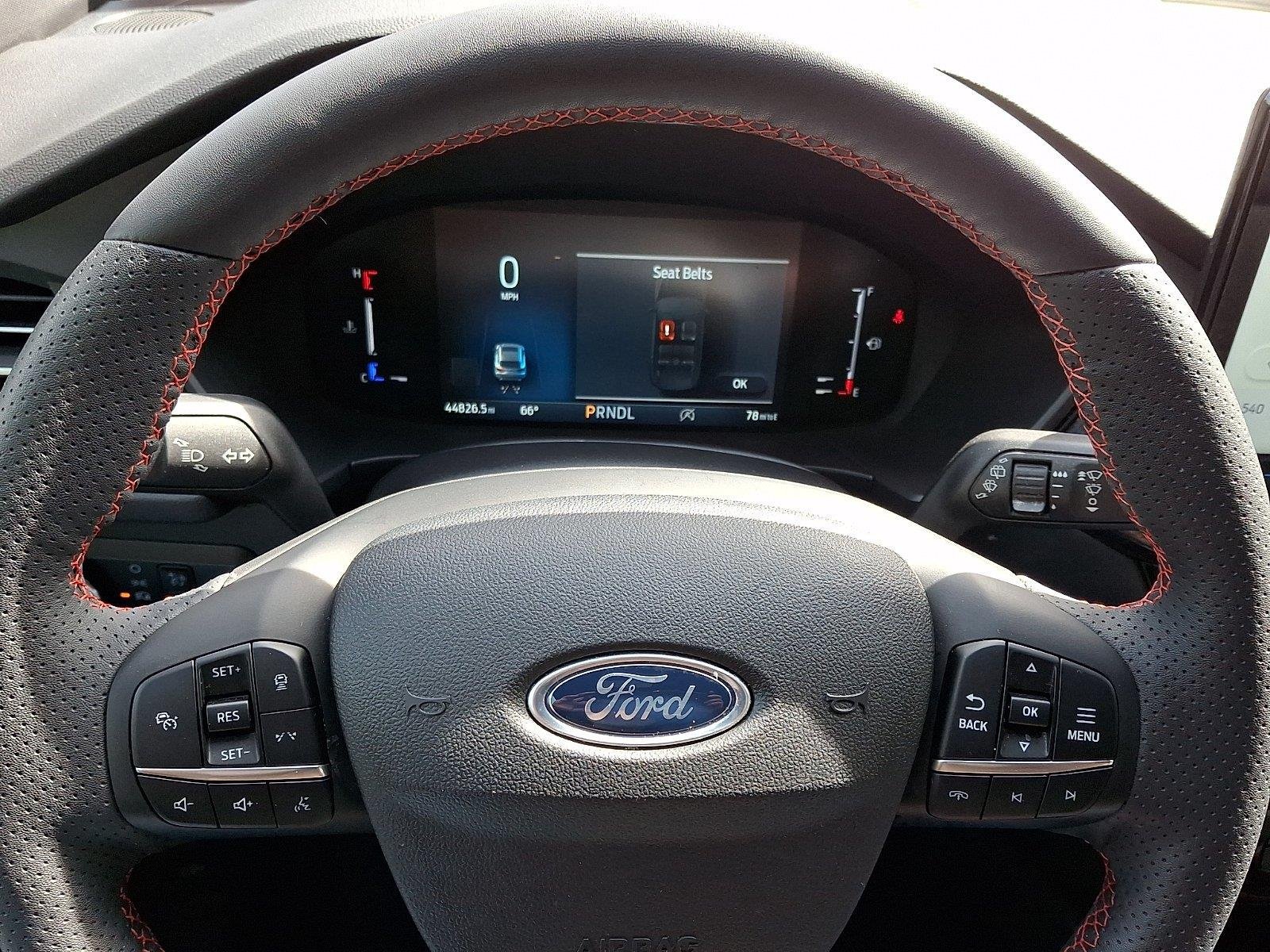 Used 2023 Ford Escape ST-Line w/ Tech Pack #1 AWD/4WD image 19