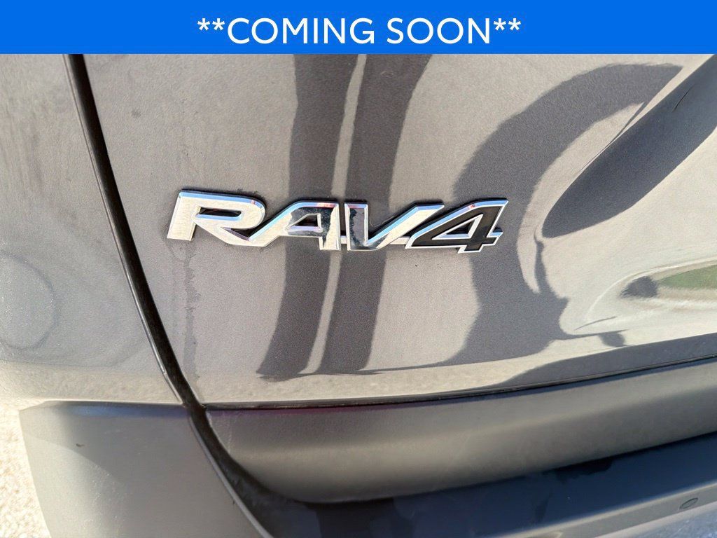 Certified 2021 Toyota RAV4 Limited AWD/4WD image 18