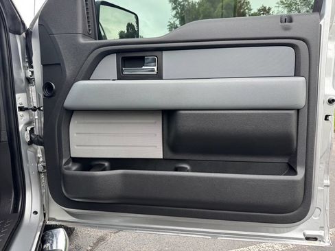 Used 2017 Ford F150 XLT RWD image 21