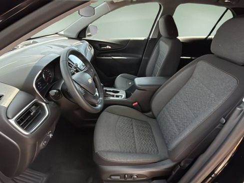 Used 2024 Chevrolet Equinox LT FWD image 19