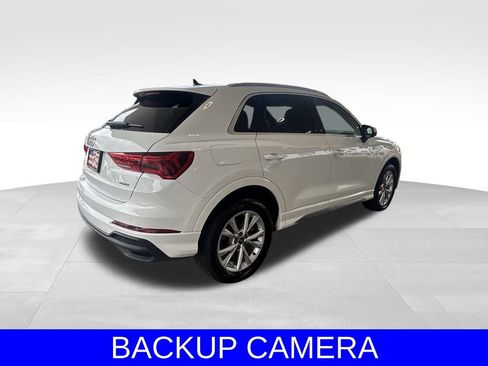 Used 2023 Audi Q3 2.0T Premium image 4