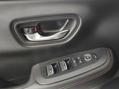 Used 2024 Honda HR-V Sport image 19