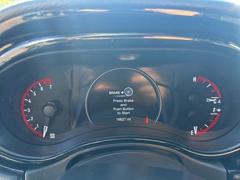 Certified 2024 Dodge Durango SXT w/ 3rd Row Seating Group image 18