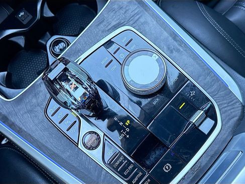 Used 2020 BMW X5 sDrive40i w/ M Sport Package image 30