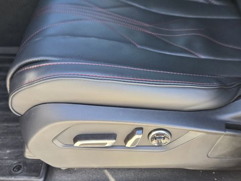 Used 2026 Acura MDX A-Spec image 31