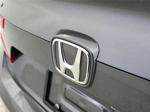 Used 2018 Honda Accord EX-L image 16