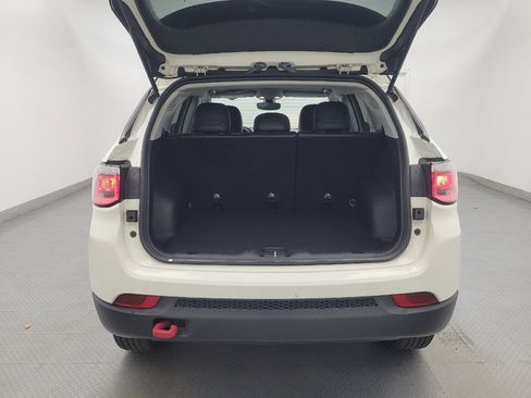 Used 2019 Jeep Compass Trailhawk AWD/4WD image 29