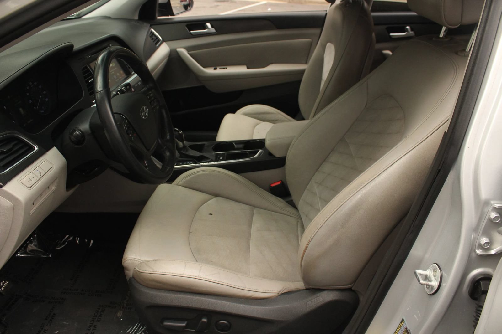 Used 2015 Hyundai Sonata Sport w/ Option Group 04 FWD image 14