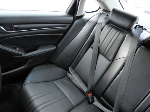 Used 2022 Honda Accord Sport Special Edition image 12