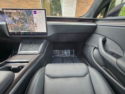 Used 2024 Tesla Model S AWD/4WD image 56