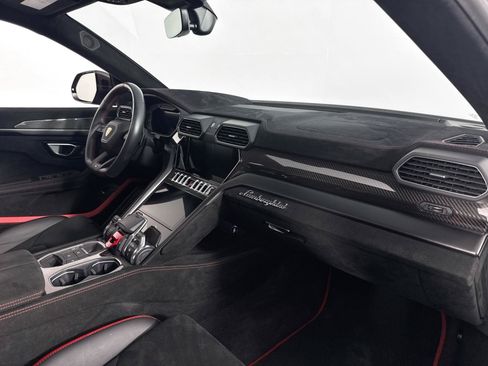 Used 2023 Lamborghini Urus Performante AWD/4WD image 31