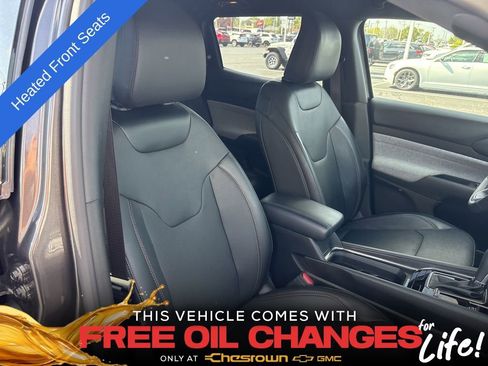 Used 2023 Jeep Compass Latitude image 23