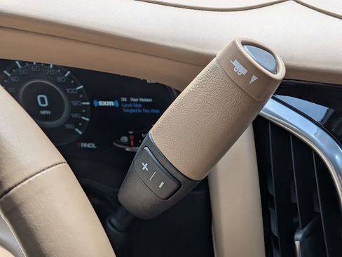 Used 2020 Cadillac Escalade ESV Platinum AWD/4WD image 12
