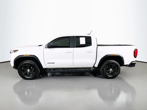 Used 2024 GMC Canyon Elevation w/ Convenience Package AWD/4WD image 5