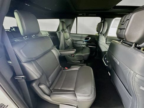 New 2027 Ford Expedition Max Platinum w/ Stealth Performance Package AWD/4WD image 27