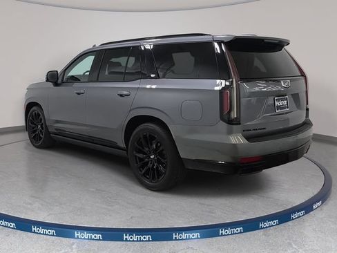 Used 2022 Cadillac Escalade Sport w/ Touring Package AWD/4WD image 8