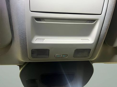 Used 2025 Ford Escape Active w/ Cold Weather Package FWD image 20