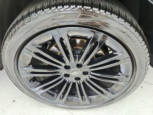 Used 2023 Land Rover Range Rover SE AWD/4WD image 58