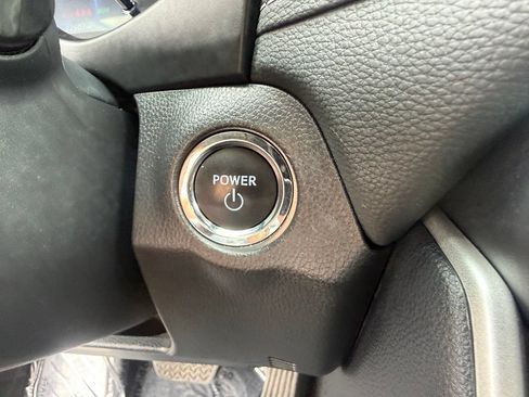 Certified 2025 Toyota RAV4 XLE AWD/4WD image 25