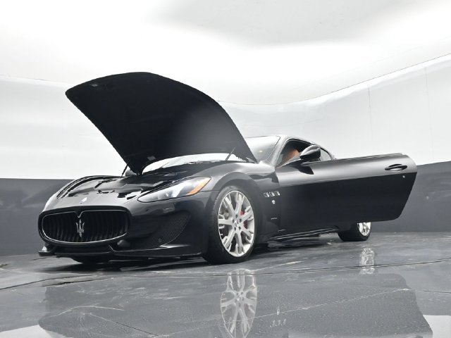 Used 2017 Maserati GranTurismo Sport RWD image 69