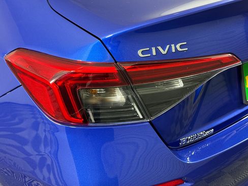 Used 2024 Honda Civic Sport image 36
