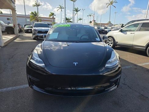 Used 2019 Tesla Model 3 Standard Range Plus image 8