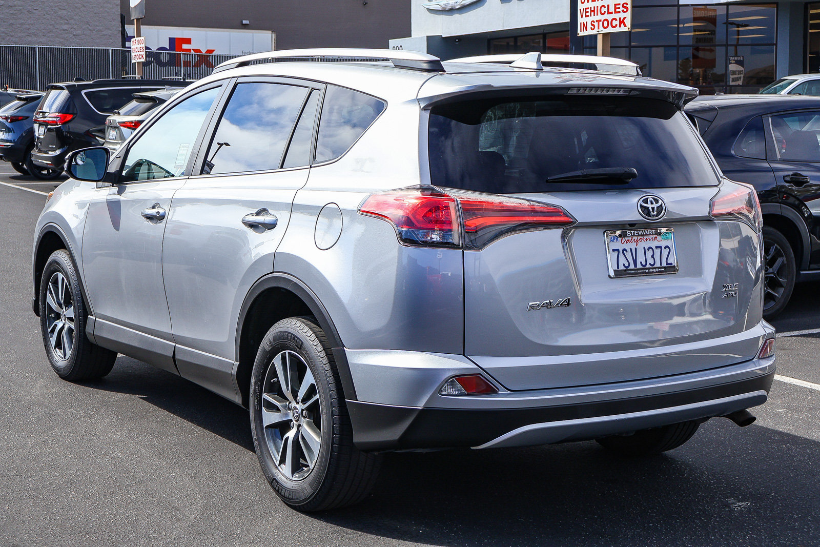 Used 2016 Toyota RAV4 XLE AWD/4WD image 22