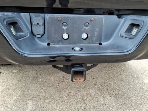 Used 2014 RAM 1500 Express w/ Black Ram 1500 Express Group RWD image 9