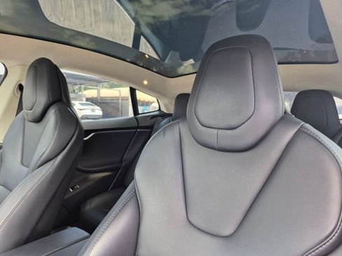 Used 2018 Tesla Model S 75D AWD/4WD image 4