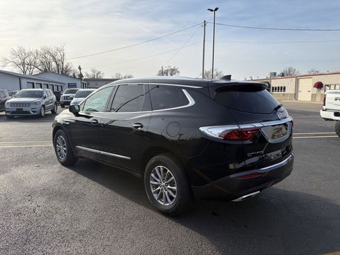 Used 2024 Buick Enclave Premium image 26