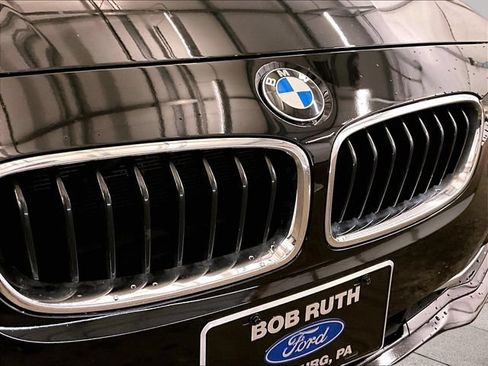 Used 2018 BMW 330i xDrive Sedan AWD/4WD image 30