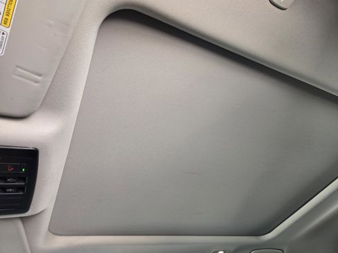 Used 2023 Nissan Rogue SL w/ SL Premium Package image 26