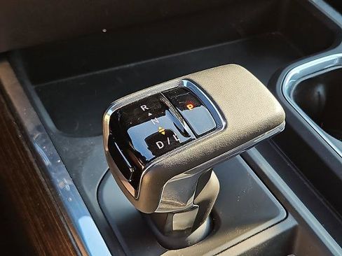 New 2026 GMC Sierra 1500 Elevation AWD/4WD image 12