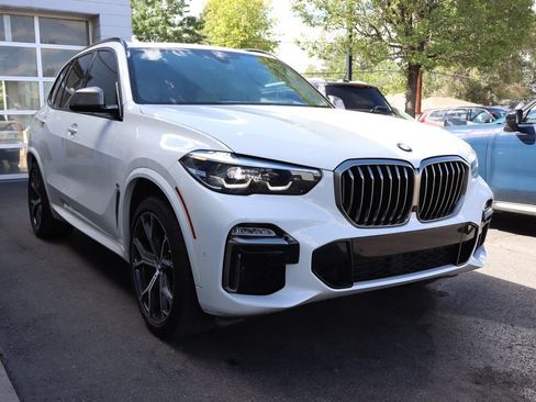 Used 2020 BMW X5 M50i w/ Premium Package AWD/4WD image 6