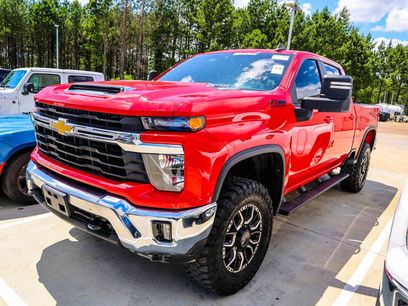 Used 2024 Chevrolet Silverado 2500 LT w/ Convenience Package