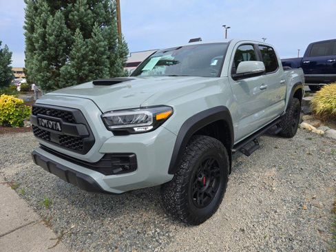 Used 2021 Toyota Tacoma TRD Pro image 8