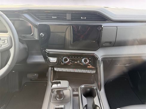 New 2026 GMC Sierra 1500 AT4X image 10