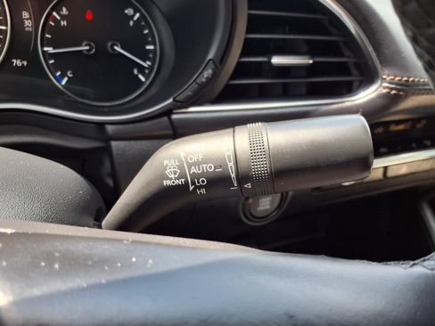 Used 2025 MAZDA MAZDA3 s FWD image 17
