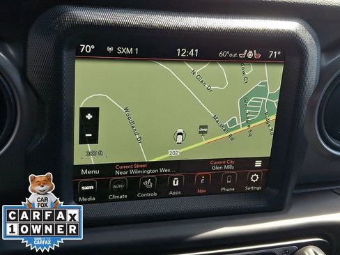 Used 2022 Jeep Gladiator Willys image 17