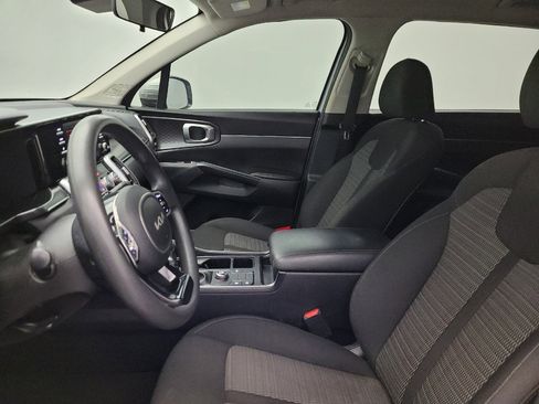 Used 2022 Kia Sorento LX FWD image 17