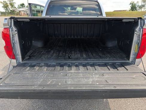 Used 2020 Toyota Tundra Limited w/ Limited Premium Package AWD/4WD image 23