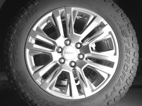 Used 2023 GMC Yukon XL Denali w/ Max Trailering Package AWD/4WD image 13