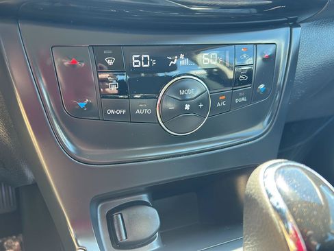 Used 2019 Nissan Sentra SV FWD image 15