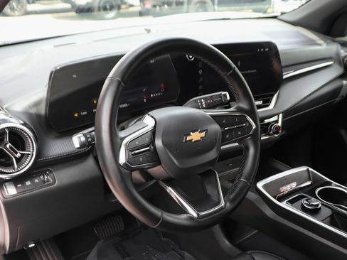 Used 2026 Chevrolet Equinox LT w/ Convenience Package II AWD/4WD image 19