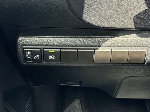 Used 2025 Toyota Corolla LE FWD image 25