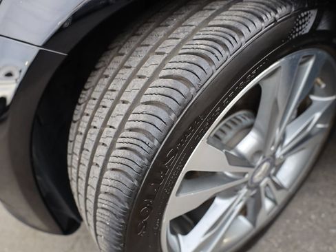 Used 2015 Mercedes-Benz C 300 Sedan image 41