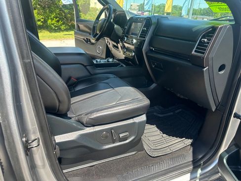 Used 2021 Ford Expedition Max Limited AWD/4WD image 29